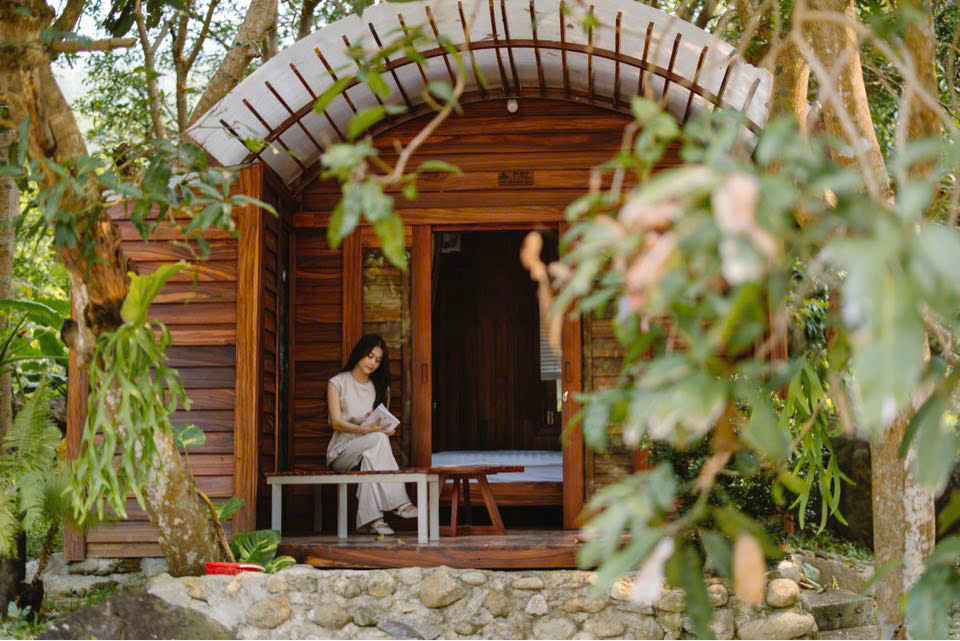 Phong Lan wooden cabin in the forest